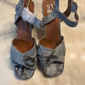 NY & C Womens Adalia Platform, Square Heels, Rubber